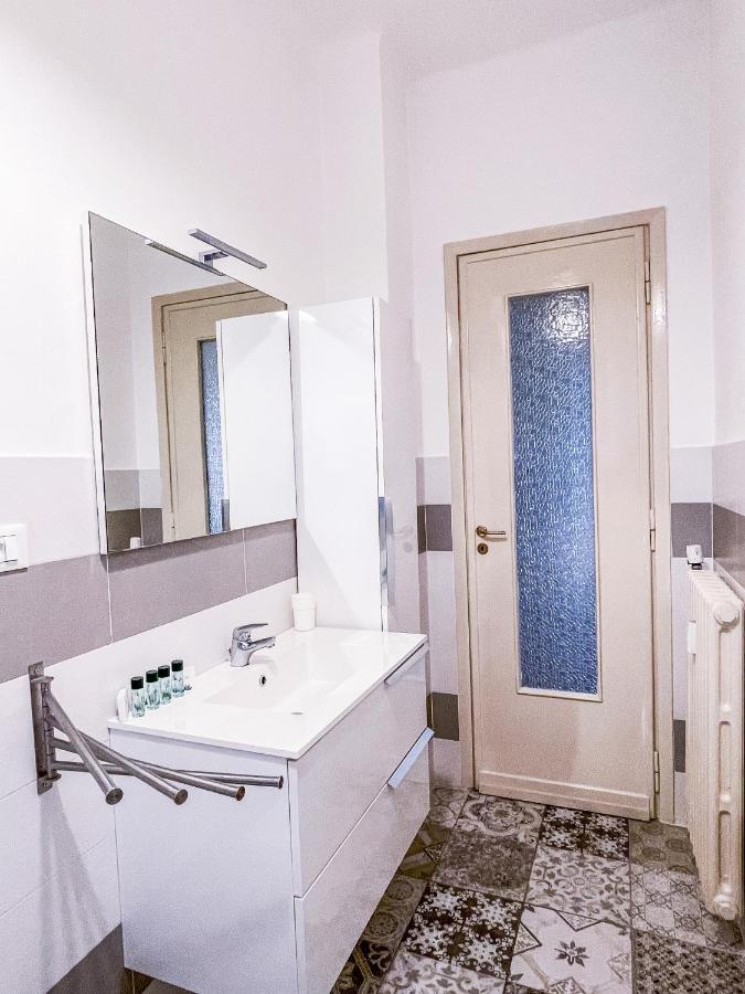 Myhouse Inn Marche - Affitti Brevi Italia Торино Екстериор снимка